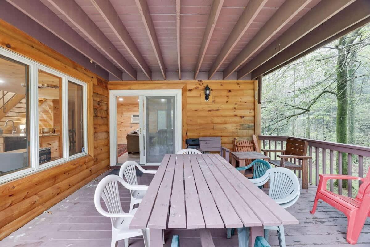 Relax In Blakeslee - Spacious 5Br Home With Bbq Exterior foto
