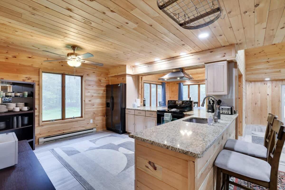 Relax In Blakeslee - Spacious 5Br Home With Bbq Exterior foto